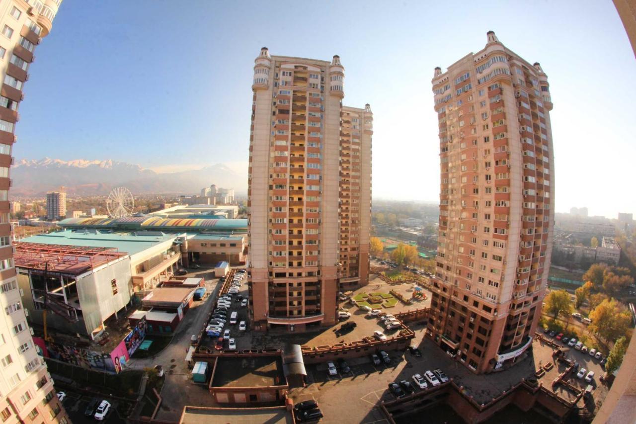 2 Ком Студия На 18 Этаже С Панорамным Видом На Горы В Жк Мега Тауер Almaty Bagian luar foto